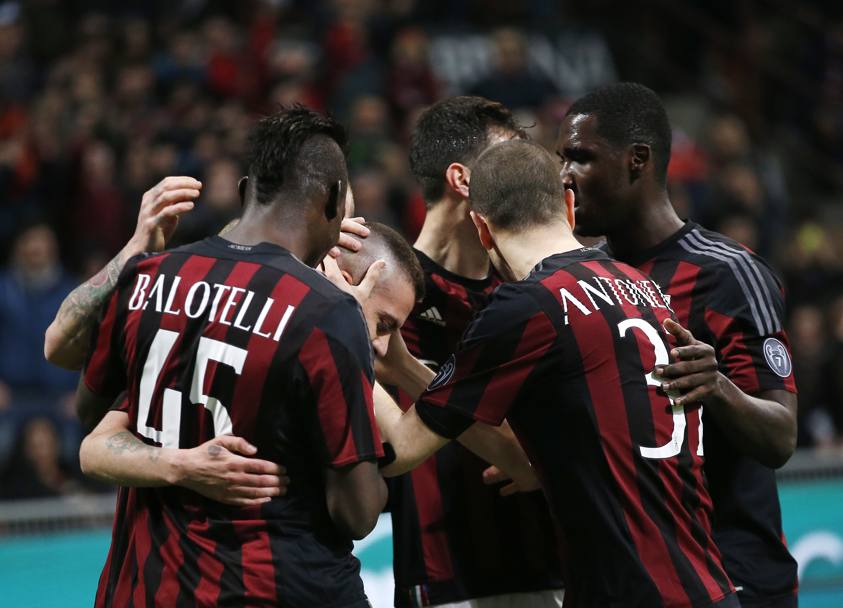 Il Milan pu far festa: a tredici anni dall&#39;ultima volta i rossoneri approdano a una finale di Coppa Italia. Ap